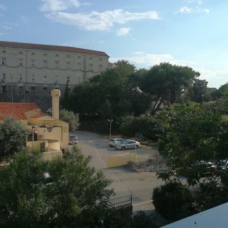 Rooms Marana Split Exterior photo