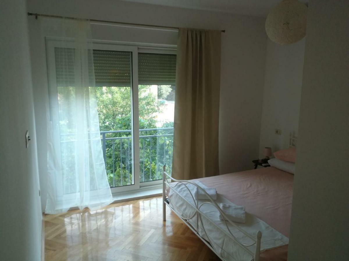 Rooms Marana Split Exterior photo