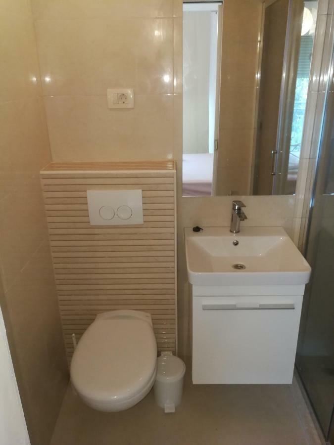 Rooms Marana Split Exterior photo
